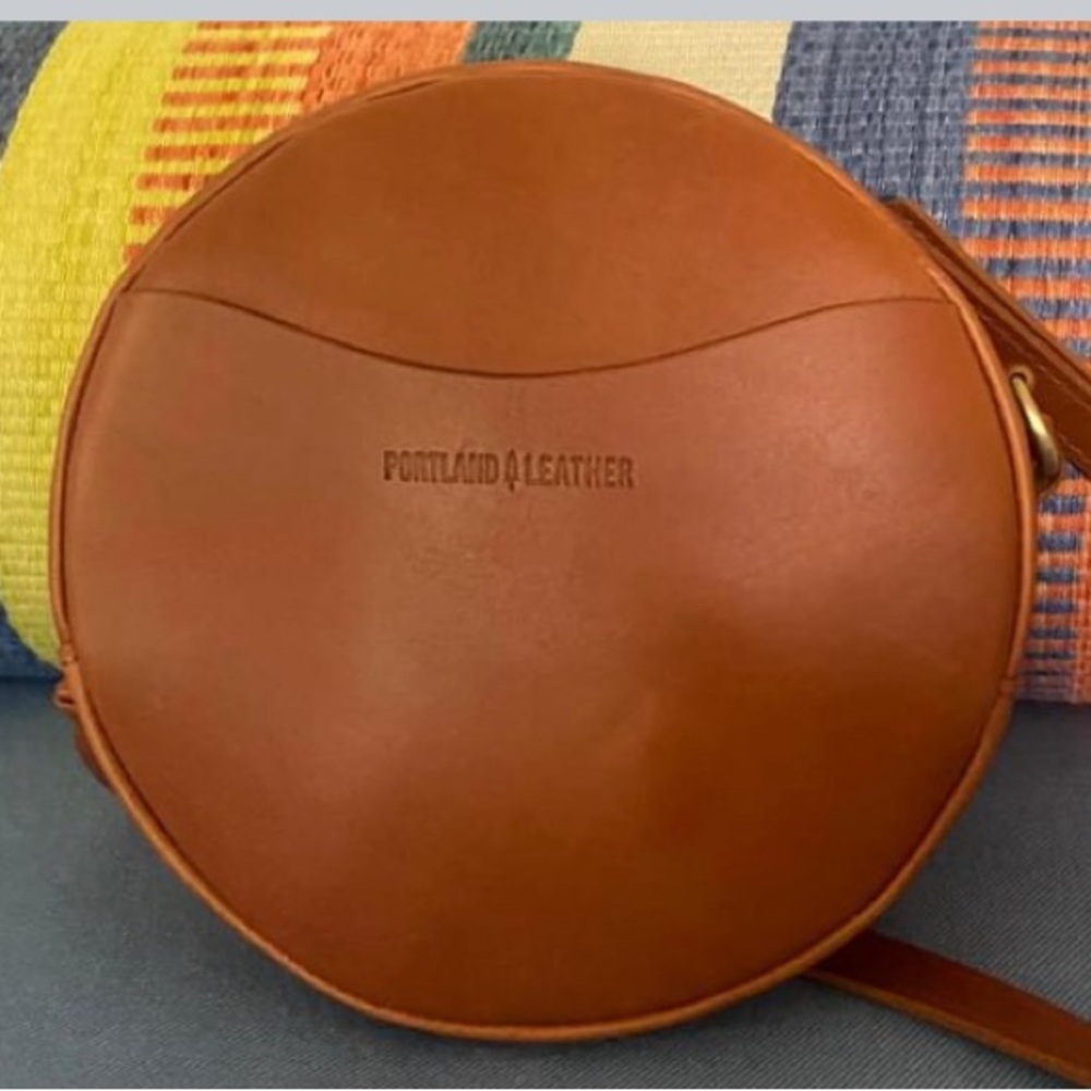 Portland Leather Goods Large Circle Crossbody